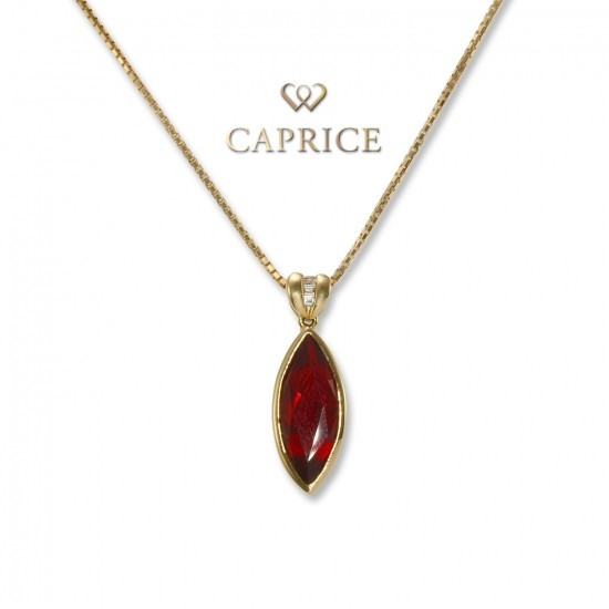 Woman diamond pendant with gold necklace