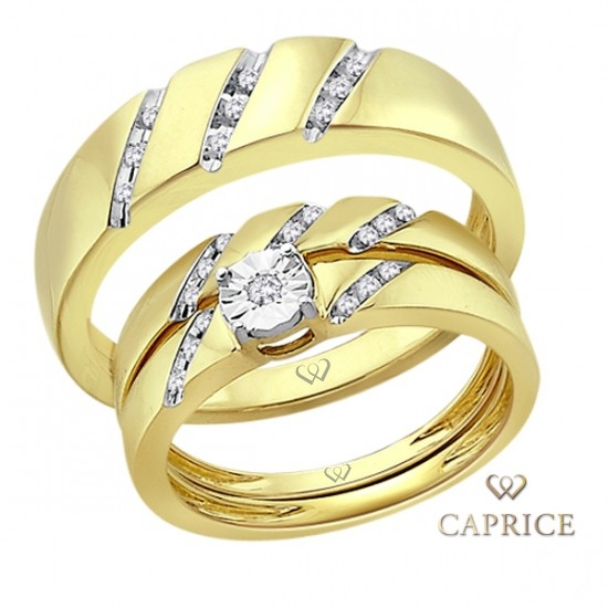 Woman diamond ring , yellow gold