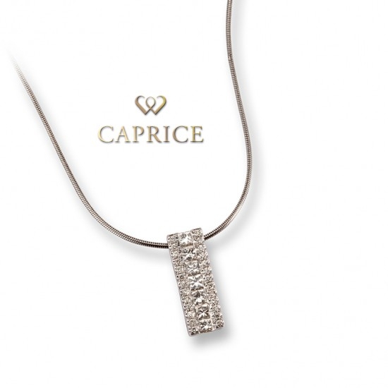 Woman gold necklace with diamonds.